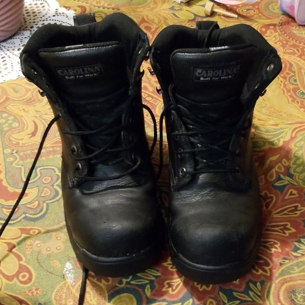 Steel toe work boots